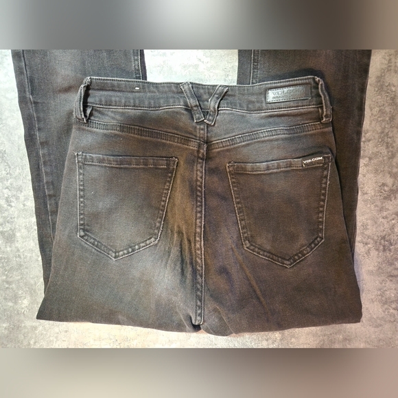 Volcom Flare jeans - Picture 6 of 6